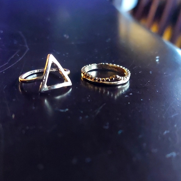 Delicate Gold-Plated Rings - Picture 4 of 5